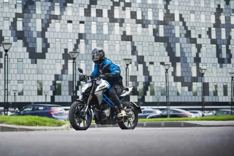 CFMOTO 250NK