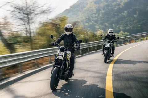 CFMOTO 300CL-X