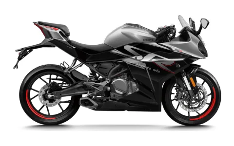 CFMOTO 300SR