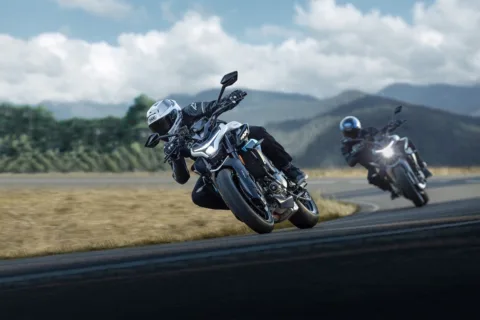 CFMOTO 675NK