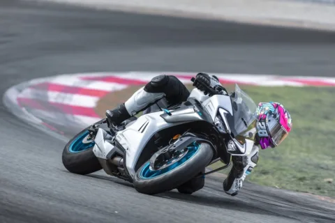 CFMOTO 675SR-R