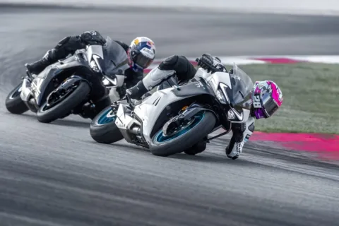 CFMOTO 675SR-R