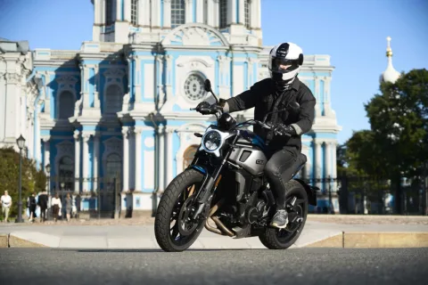 CFMOTO 700CL-X