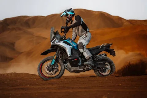 CFMOTO 800MT-X